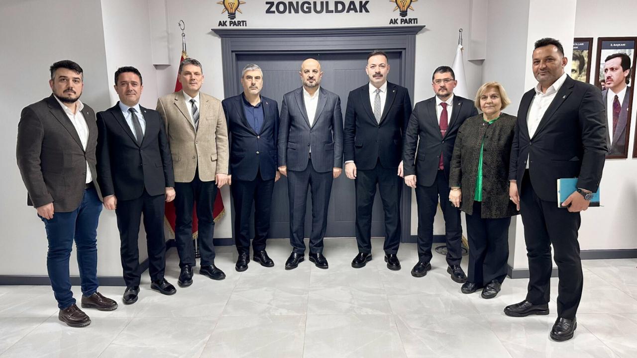 AK Parti'de yerel yönetimler zirvesi, hizmet kalitesi masaya yatırıldı