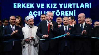 Erdoğan: Üniversitelerimiz Türkiye’nin vizyon merkezi olmalı