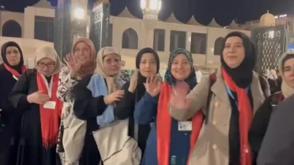 Şehit yakınları Umre’den döndü