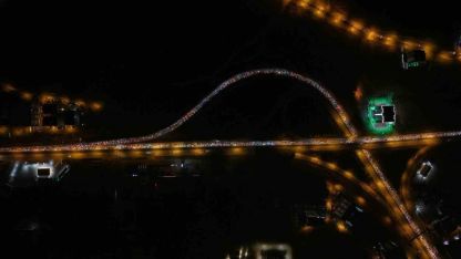 43 ilin geçiş noktasında tatilcilerin dönüş yolculuğu sürüyor: Araç kuyruğu 40 kilometreyi aştı