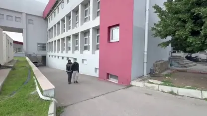 50 bin paket kaçak sigara yakalattı, "Ucuza bulunca toplu satın aldım" dedi