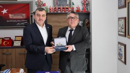 AK Parti Zonguldak Milletvekili Çolakoğlu, Rektör Özölçer’i kabul etti