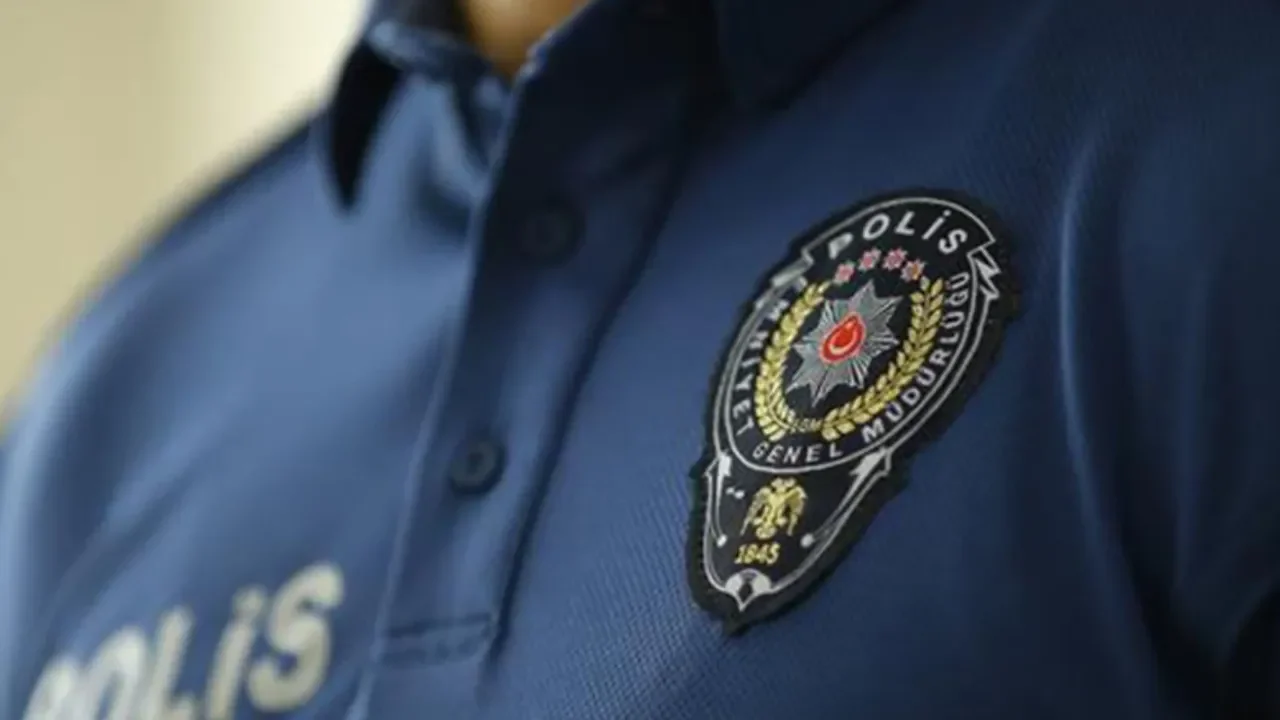 Baba ile polis oğulları arasında silahlı kavga: 1 polis öldü