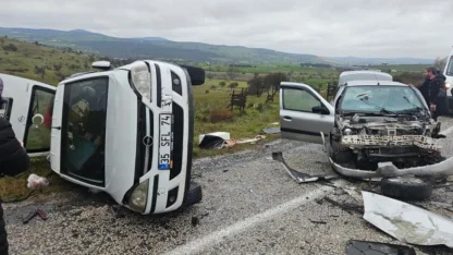 Balıkesir'de meydana gelen trafik kazasında 5 kişi yaralandı