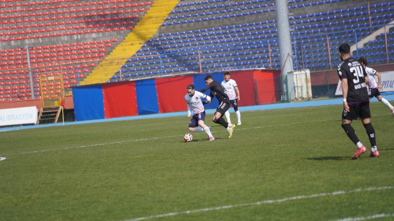 Zonguldak derbisinde gülen taraf Karadeniz Ereğli Belediyespor oldu: 0-2