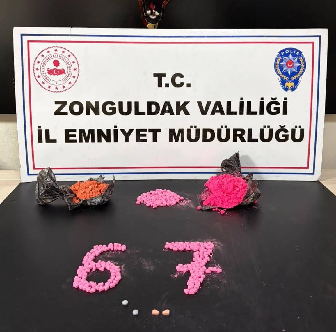 Zonguldak merkezli narkotik operasyonlarında 8 kişi yakalandı