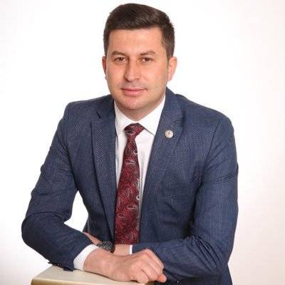 Yapay Zeka Zonguldak'ın Başkanlarını Masaya Yatırdı: İşte 2025 Karnesi