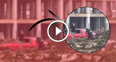 Karısını iş arkadaşıyla bastı!