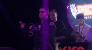 Yakışıklı Güvenlik Zonguldak'ı salladı