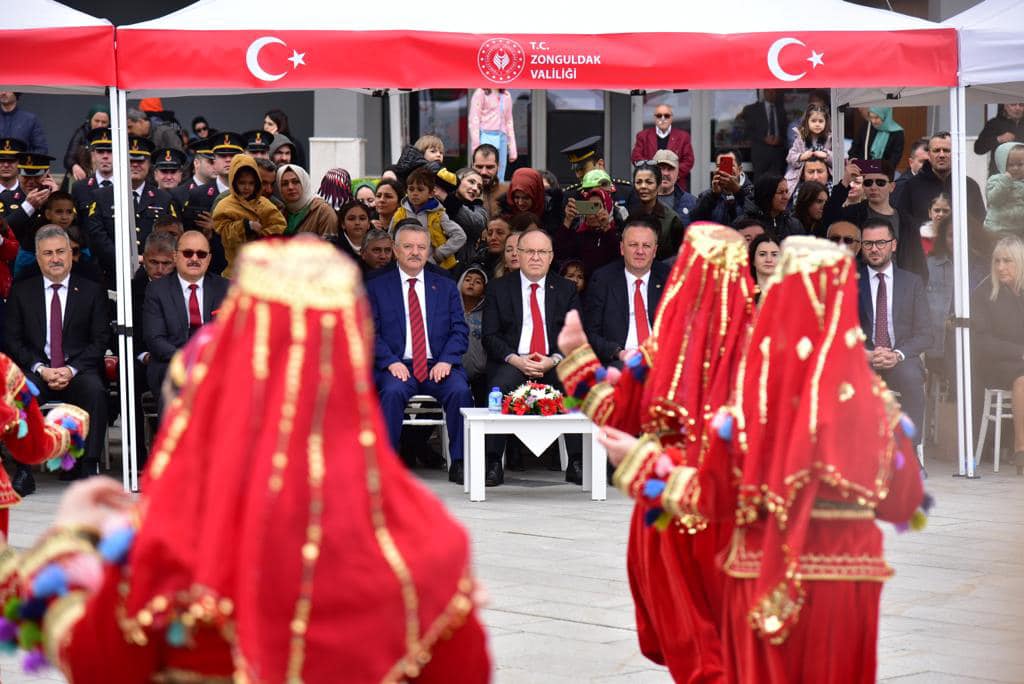 Zonguldak'ta 23 Nisan coşkusu! 10