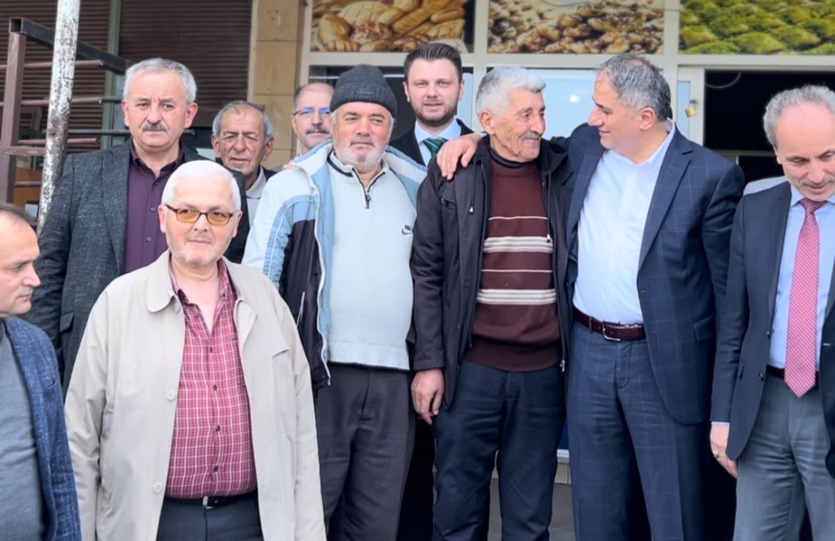 Ömer Yazıcıoğlu aday gibi çalışıyor 6