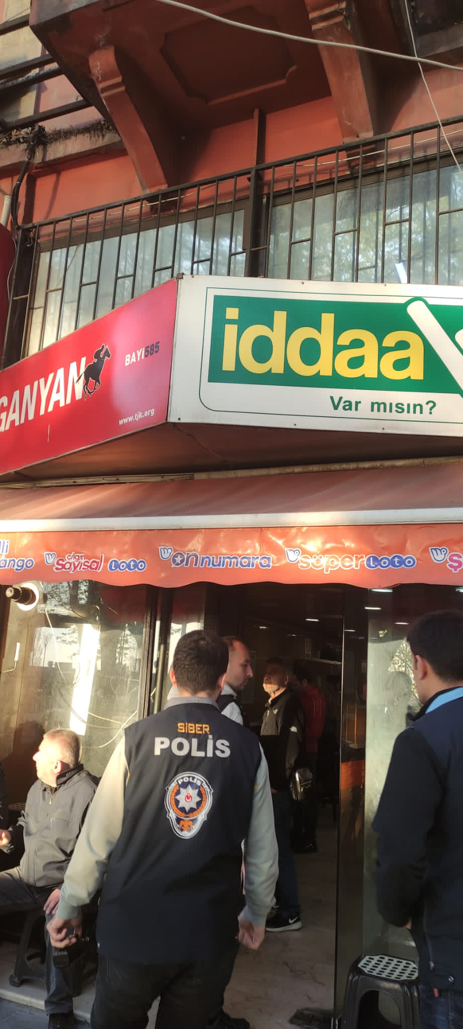 Polisten "Sanal Bahis, Kumar, Tombala ve Oyun Makineleri Uygulaması" 5