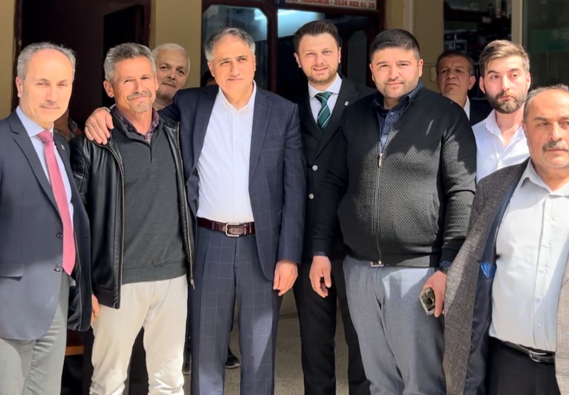 Ömer Yazıcıoğlu aday gibi çalışıyor 5