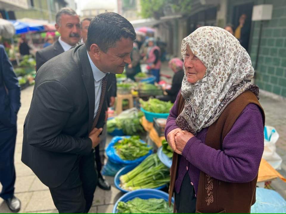 Bozkurt, "Gece gündüz farketmez; hep sahadayız hep çalışıyoruz" 3