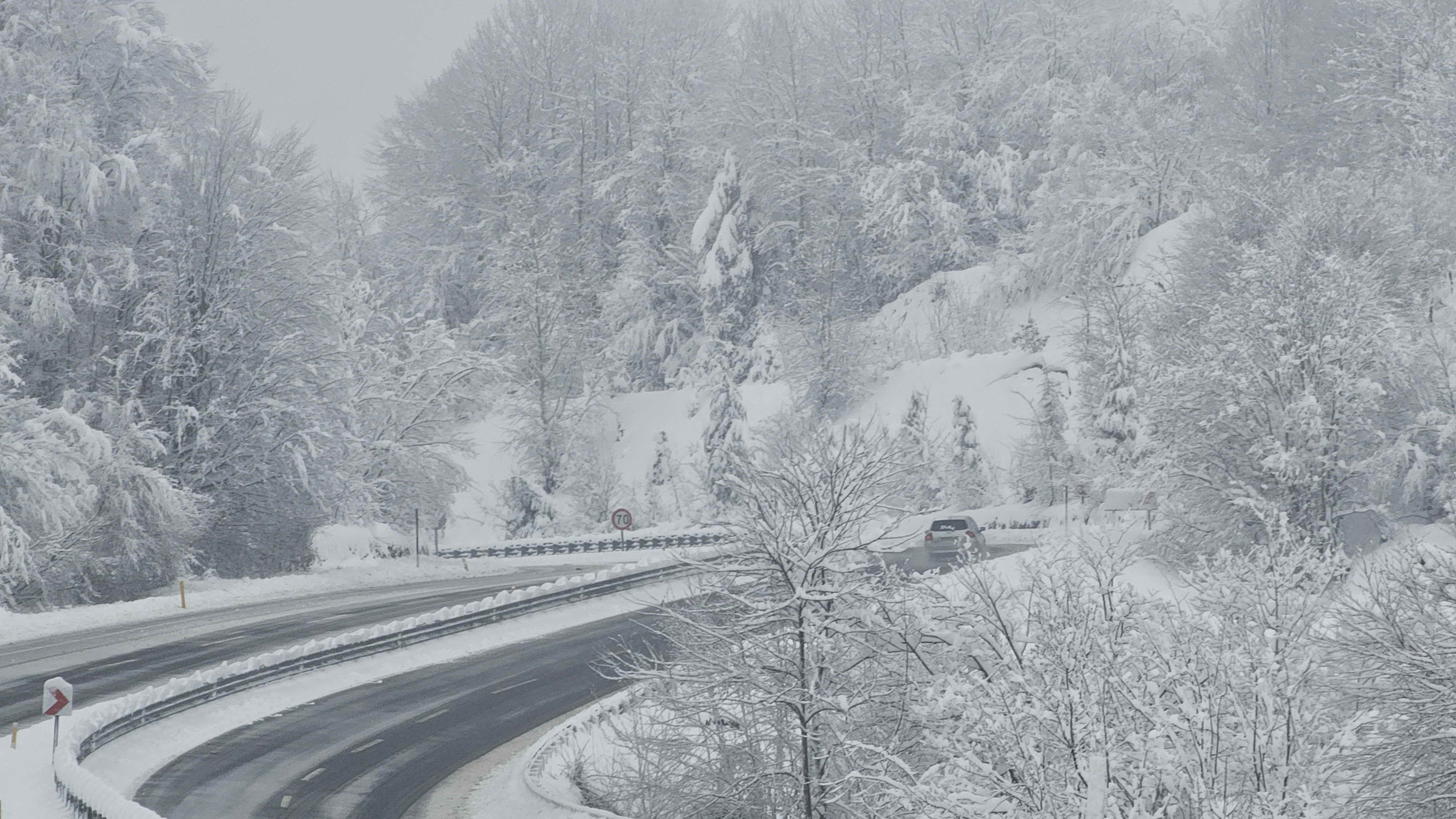 Zonguldak'ta karın iki yüzü: Güzellik ve zorluk bir arada 4