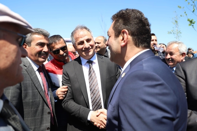 AK Parti'den 670 AK ekiple Kozlu'ya çıkarma! 10