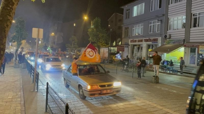 Galatasaray şampiyonluğunu ilan etti 4
