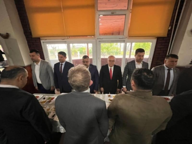 MHP’den Kilimli’de birlik kahvaltısı 1