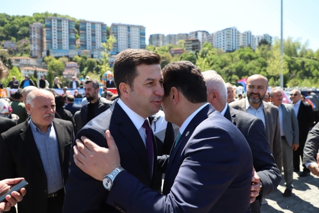 AK Parti'den 670 AK ekiple Kozlu'ya çıkarma! 9