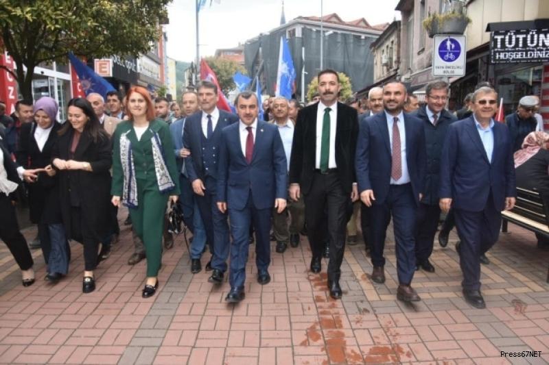 Çaycuma AK Parti'yi bağrına bastı, söz verdi 3