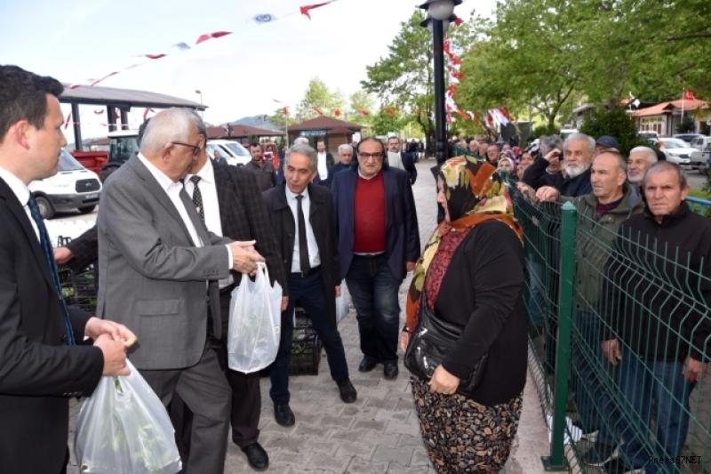 300 Bin Ata Tohumu Fidesi, Kdz. Ereğli halkıyla buluştu 6