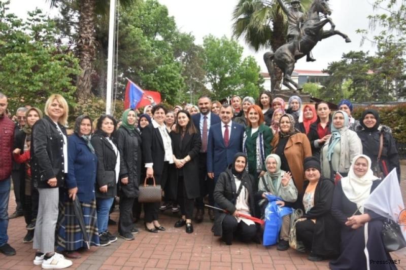 Çaycuma AK Parti'yi bağrına bastı, söz verdi 1