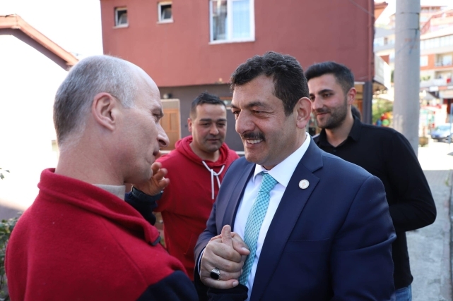 AK Parti'den 670 AK ekiple Kozlu'ya çıkarma! 15