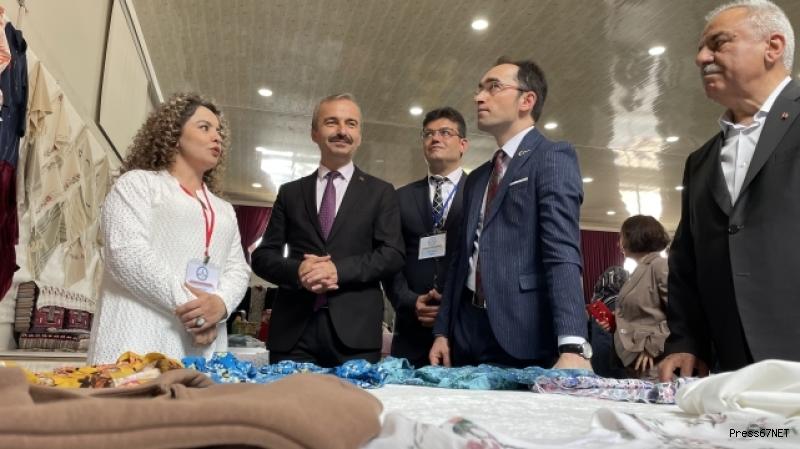 Perşembe'de 'Hayat Boyu Öğrenme Haftası' kutlandı   8