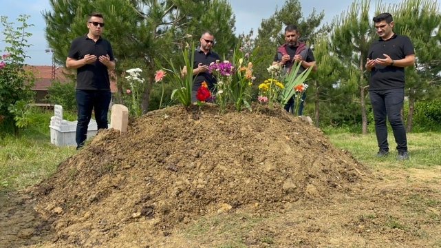 Kazada ölen Resul ve Göksel kuzenler toprağa verildi 2