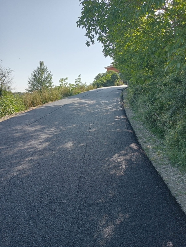 Ayvazlar yolu asfalt çalışması tamamlandı 5