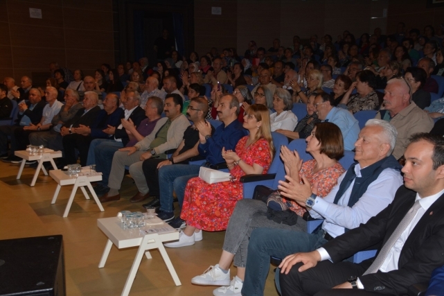 Çaycuma'da türküler dile geldi 1