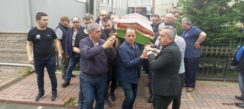 İYİ Partili eski yönetici defnedildi   2