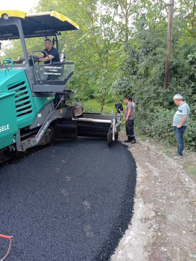 Ayvazlar yolu asfalt çalışması tamamlandı 3