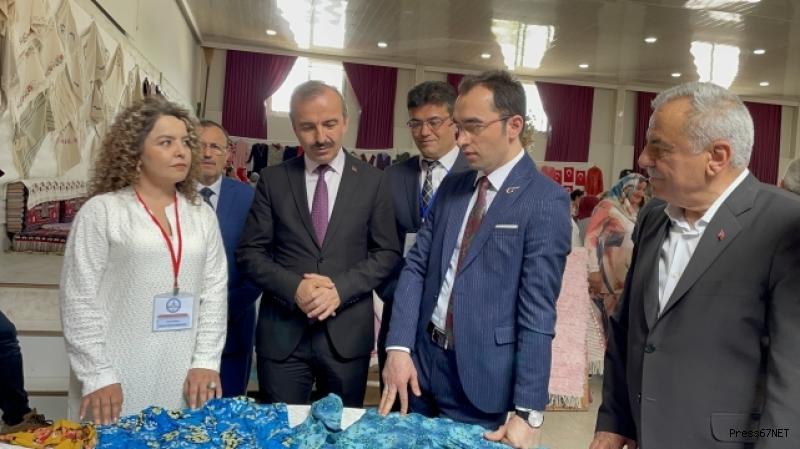 Perşembe'de 'Hayat Boyu Öğrenme Haftası' kutlandı   7