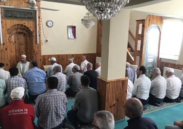 Şehit annesi son yolculuğuna uğurlandı 3