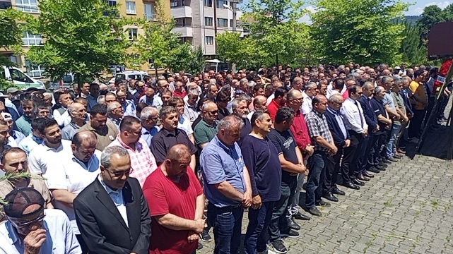 Mısırlı, son yolculuğuna uğurlandı 5