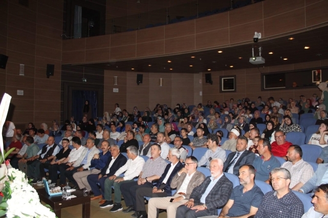 8 Hafize öğrenciye İcazet ve Taç giyme töreni yapıldı 4