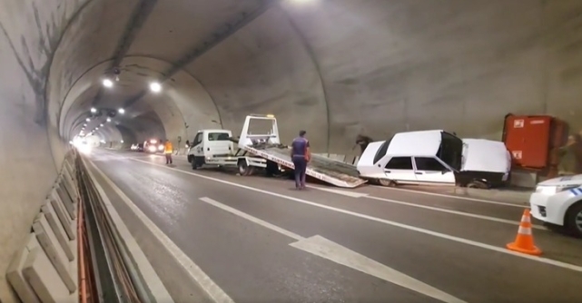 Tünelde yangın kutusuna çarparak durdu 3