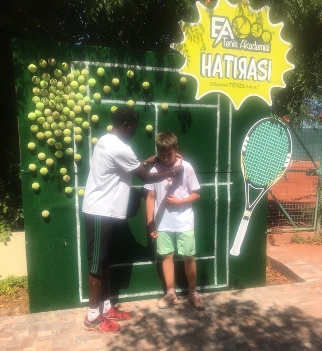 Yusuf Ali Zonguldak' a madalya ile döndü 1