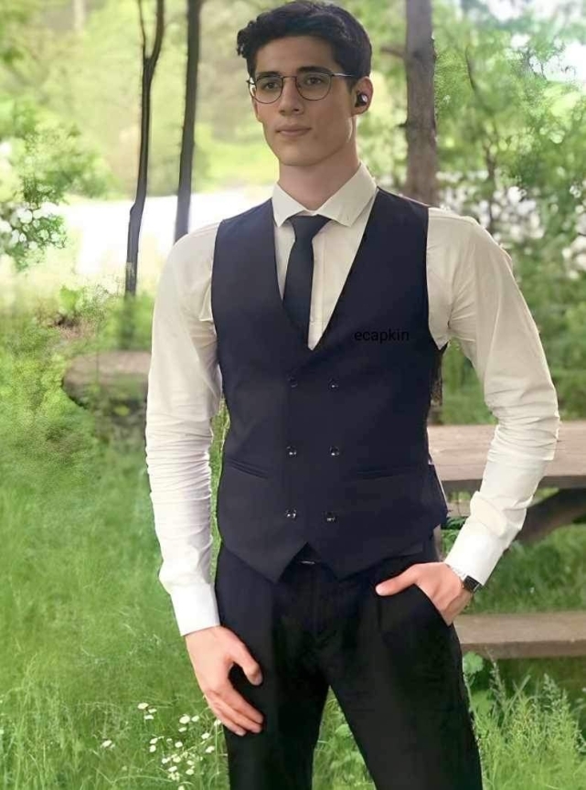 Denizde aranan gencin cansız bedeni bulundu 1