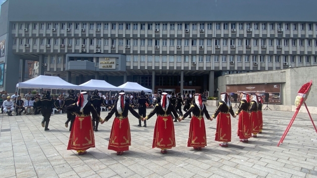 Aydın: “Bakanlık olarak her zaman işçimizin yanında durmaya gayret ettik” 3