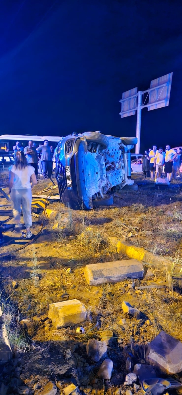 Işık ihlali kazaya neden oldu:5 yaralı 3