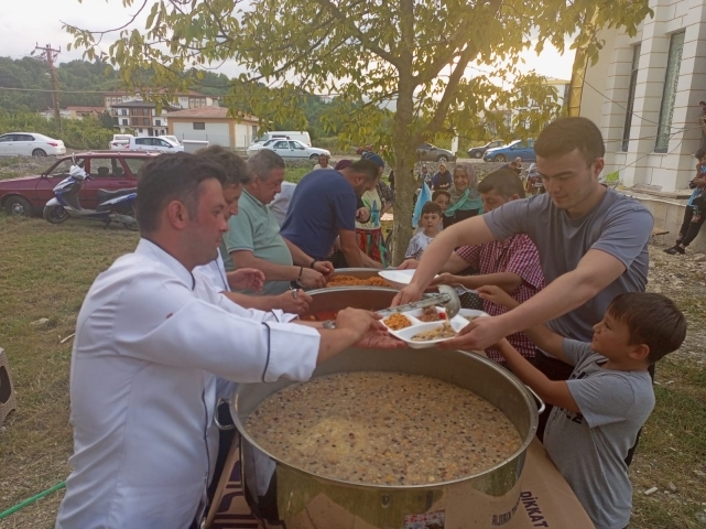 Aşure etkinliğinde bir araya geldiler   4