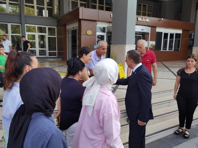 Vali Osman Hacıbektaşoğlu Zonguldak’ta 1