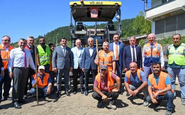 Bakan Uraloğlu, "Anadolu'yu taşkömürüyle, Türkiye'yi doğalgazıyla ısıtacak" 1
