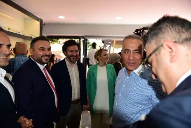 Zonguldak'ın gururu oldular; Yerli ve Milli Marka Hocin'in mağaza açılışı gerçekleştirildi 2