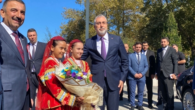 Çalışma Bakanı Işıkhan Zonguldak'ta 1