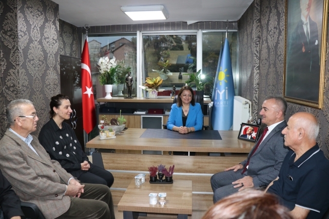 Sesli’den İYİ Parti yönetimine ‘Hayırlı olsun’ ziyareti 1