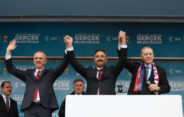 Cumhurbaşkanı Erdoğan Zonguldak'ta "Bugün bu ilk mitingimiz. Bunun kadri kıymetini mutlaka bilin" 7