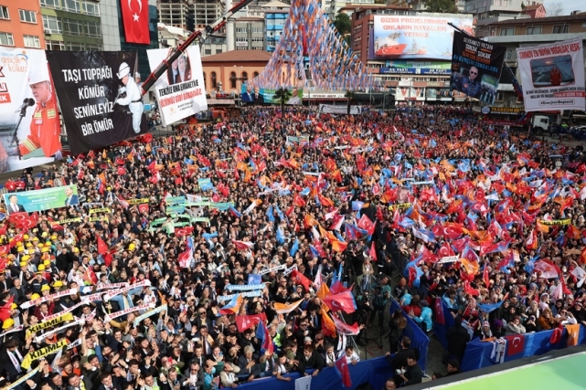 Cumhurbaşkanı Erdoğan Zonguldak'ta "Bugün bu ilk mitingimiz. Bunun kadri kıymetini mutlaka bilin" 2